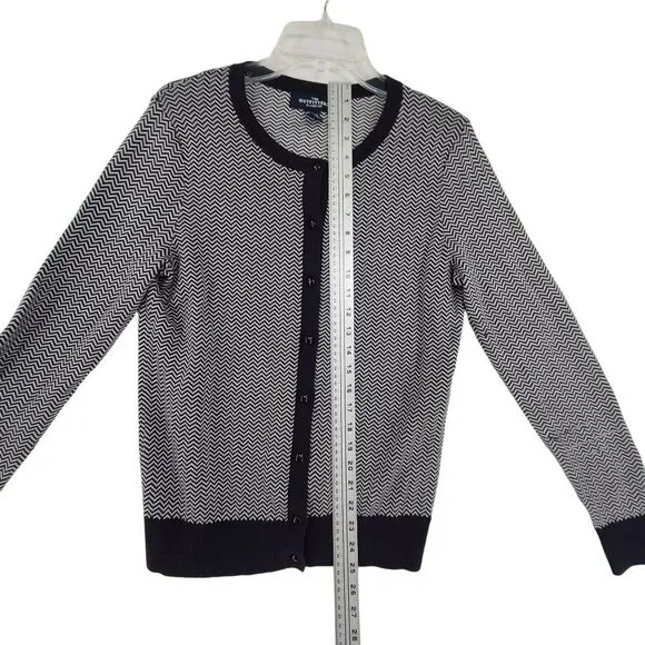 Land's End Outfitters Women's Button up Top Black and White Size S - Picture 6 of 10